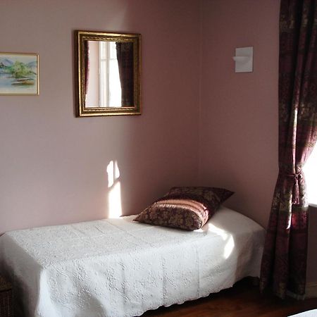 Maison D'Hotes La Tuilerie Peschadoires Esterno foto